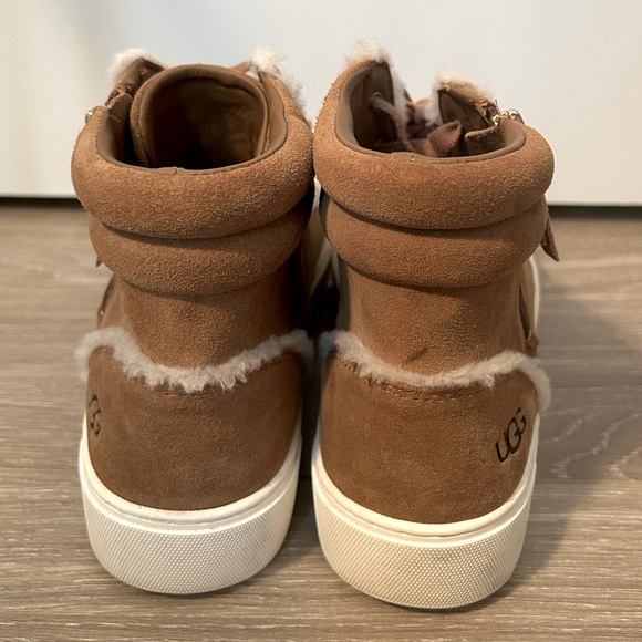 UGG Olli Heritage Sneaker - Picture 6 of 9